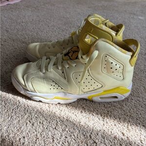 Jordan Kids Cream and Yellow High-Top Sneakers